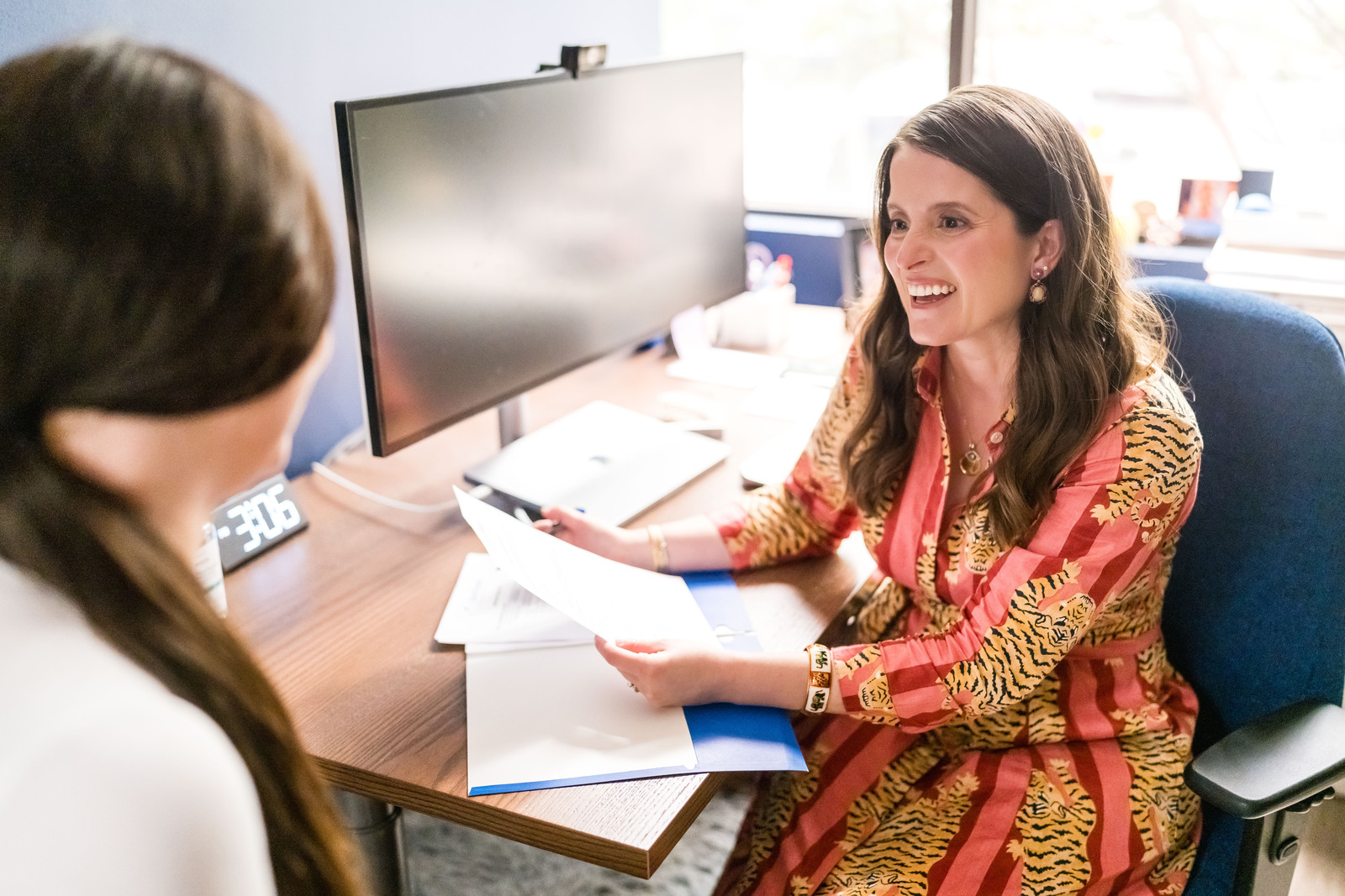 Dr. Vertrees consulting with a patient